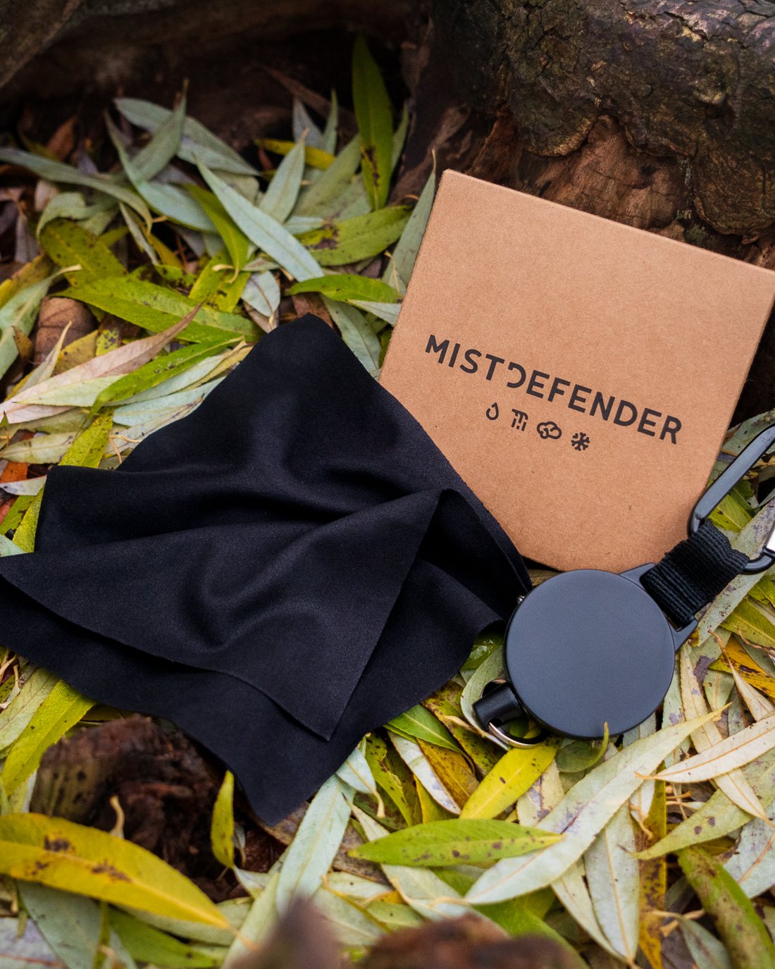 MistDefender lens cloth system package contents